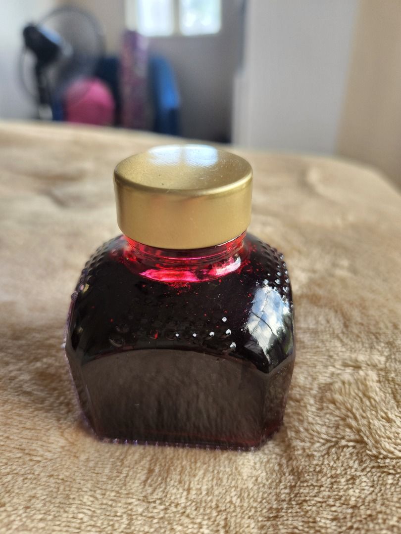 Diamine Fountain Pen Inks (80ml) (Category: Stationery & School Supplies) located in Caloocan City. Submitted by irc5421 (Listing ID 1317917403, Image 3). Description: Almost full (dipped once or twice) but no boxes P550 each but get all for P1500 Scarlet, Pumpkin, and Jalur Gemilang .