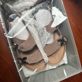 (Kategori: ) berada di . Dikirim oleh tokoteduh (ID iklan 1317916844, Gambar 1). Deskripsi: .