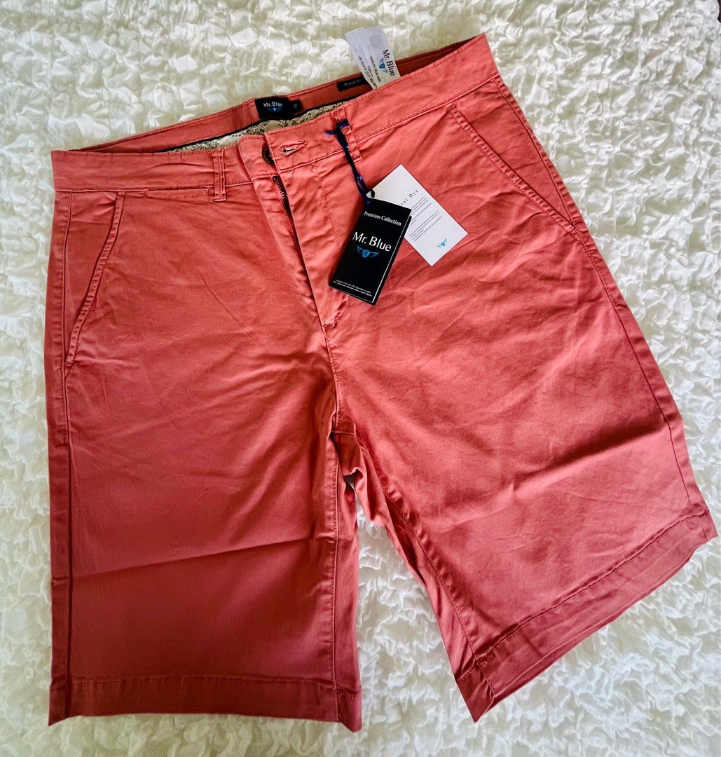 Exclusive Portuguese salmon chino shorts