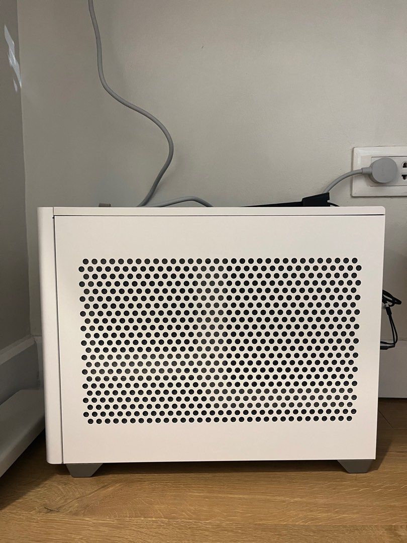 Gaming PC AMD Ryzen 5 5600X 6-Core Processor (Category: Desktops) located in Marikina City. Submitted by azarcon_john (Listing ID 1317987987, Image 2). Description: AMD radeon rx 6600 XT Viper M.2 VP4100.