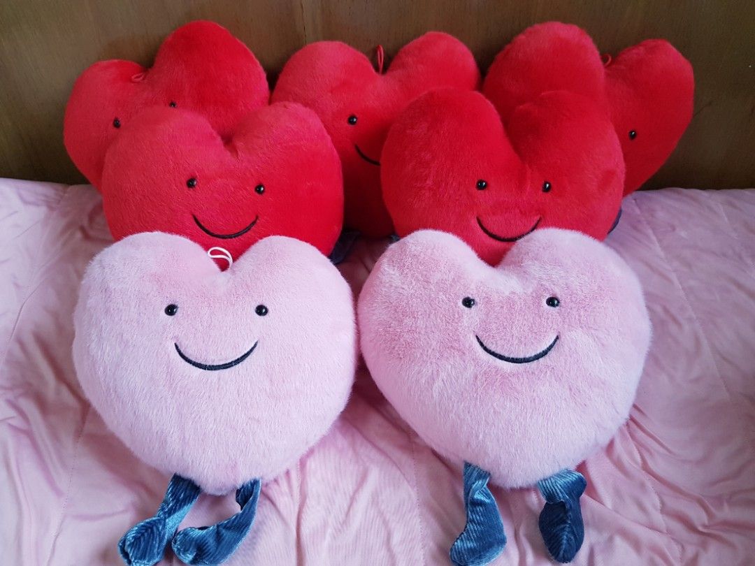 Heart plush outlet