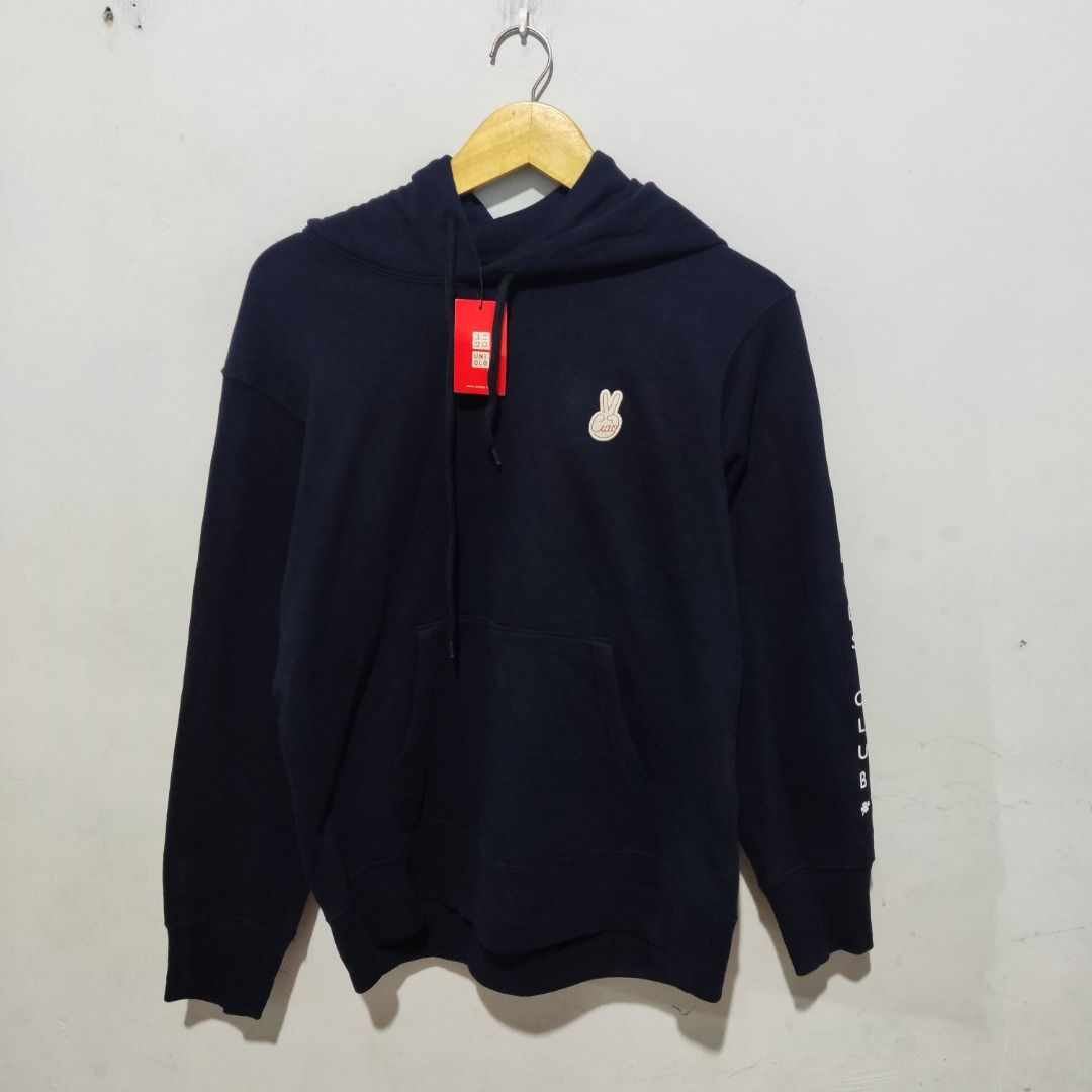 Uniqlo no worries club hoodie new arrivals