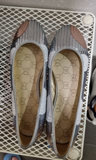 (Category: ) located in . Submitted by vblue3007 (Listing ID 1318054110, Image 1). Description: .
