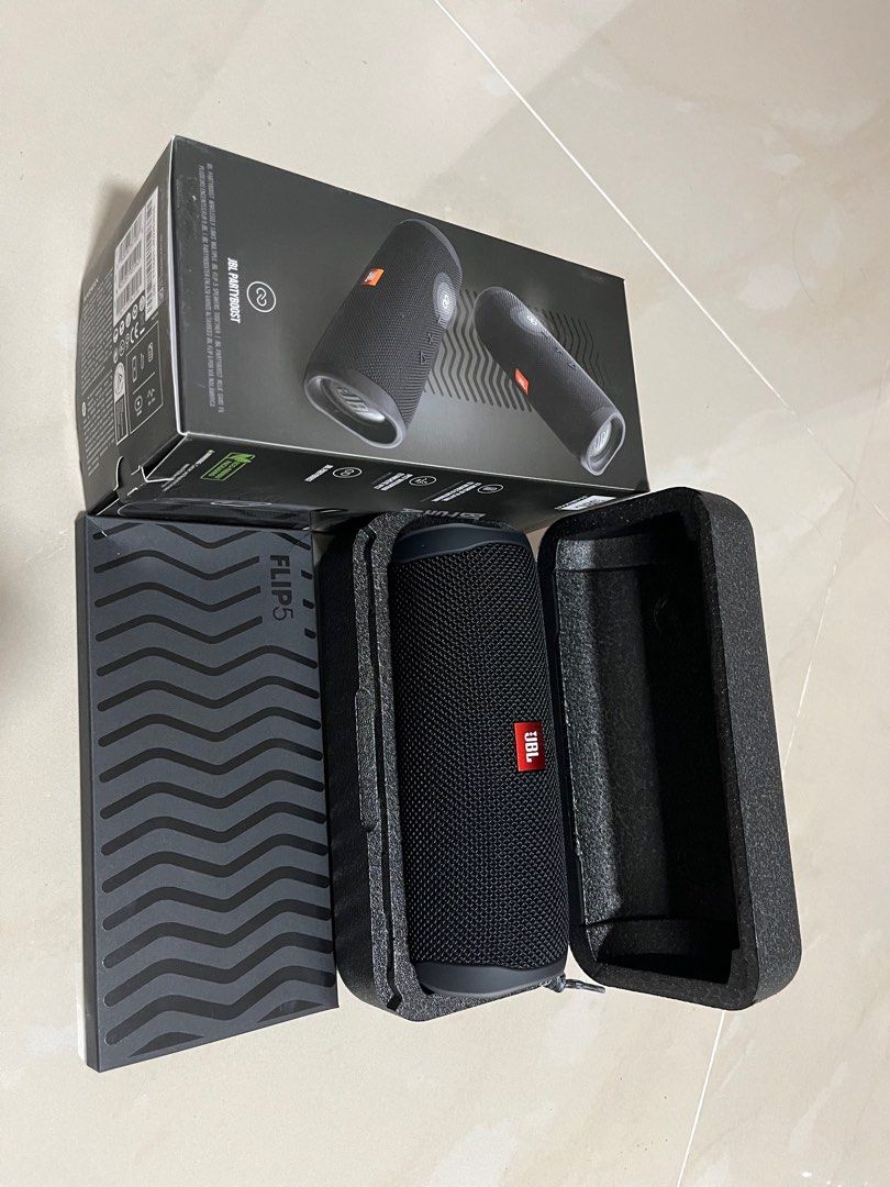 JBL flip 5 speaker (Category: Soundbars, Speakers & Amplifiers) located in Davao. Submitted by richie_23 (Listing ID 1317981374, Image 3). Description: ⚡️ Brand-new & Authentic with TAG ✔️Jbl flip 5 🔖We ship nationwide, FREE SHIPPING ✈ 🔖MOP: Cash, Gcash, Bank Transfer(Available via BPI) 🔖First to pay gets the item 🔖All item are authentic and brand new💯 🔖 We send courier receipts first before any payments for buyers assurance ❌Original srp: 