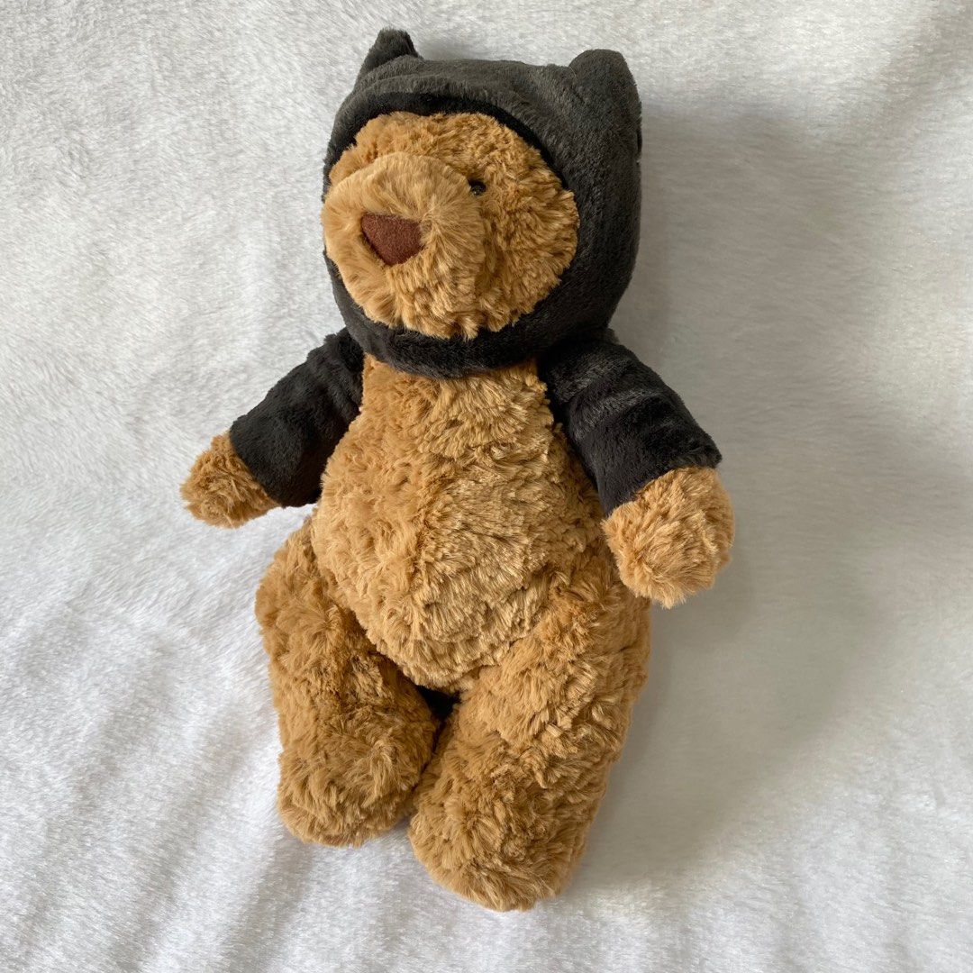 現貨] JELLYCAT Bartholomew Bear Bat 巴塞羅繆熊啤啤蝙蝠俠造型, 興趣
