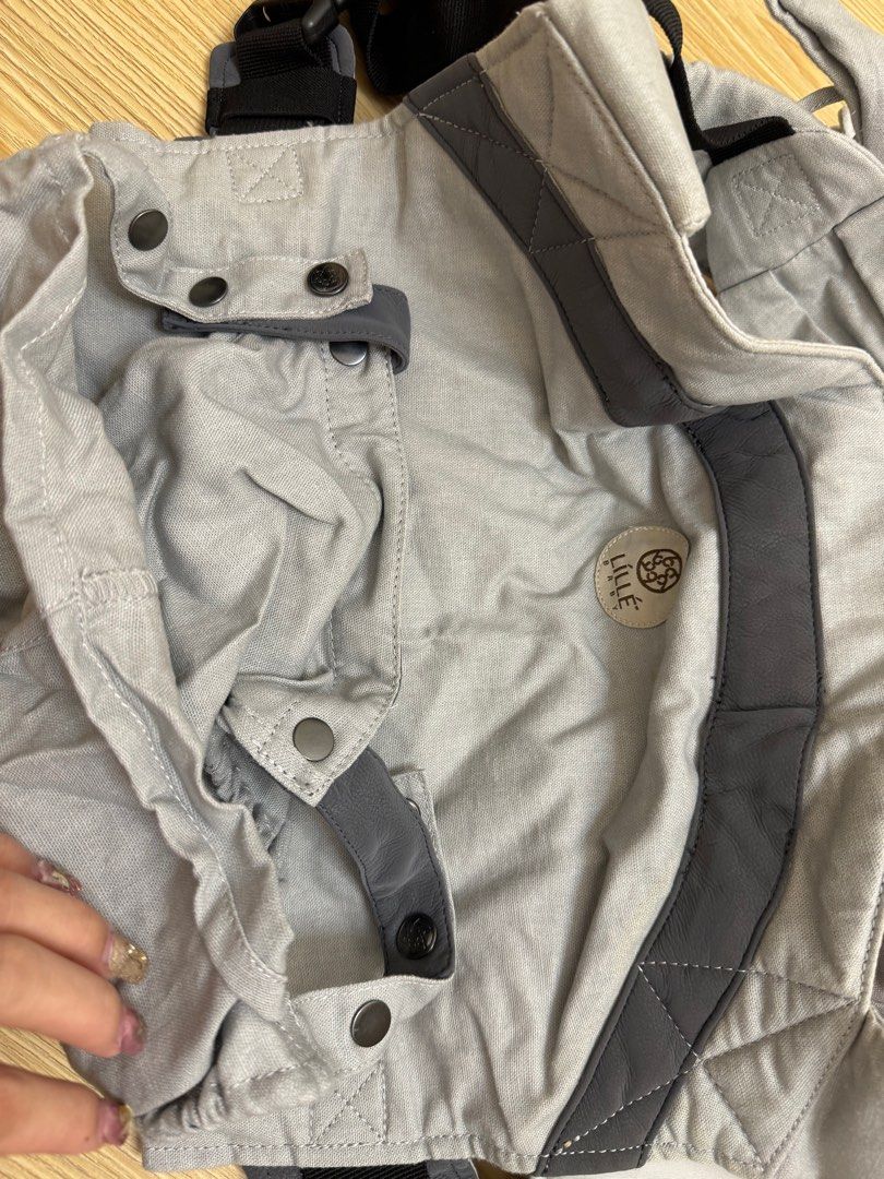 Lille Light Baby Carrier (Category: Carriers & Slings) located in Daet. Submitted by clothandthingsph (Listing ID 1317918220, Image 3). Description: DM me if you want more detailed photo :).