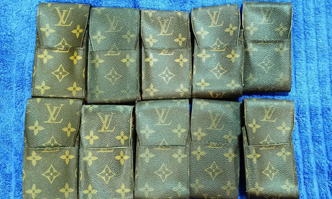 Louis Vuitton Cigar Pouch Case (Category: Luxury Bags & Wallets) located in Romblon. Submitted by migustyles (Listing ID 1317982739, Image 1). Description: Louis Vuitton Cigar Pouch Case all coded vintage in good condition bundle for lesser price price per piece.