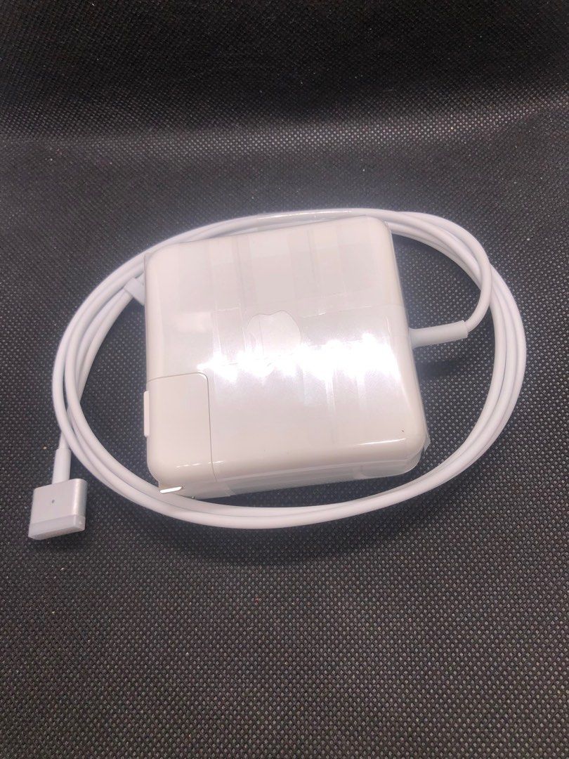 Magsafe 2 60watts T type for Macbook Charger (Category: Chargers) located in Pasig City. Submitted by lailahbeauty (Listing ID 1317935302, Image 1). Description: For sale onhand Magsafe 2 60watts T type for Macbook charger. Its a new charger and Original. For more details you can contact me directly for fast transaction. Buy now! I can shipping nationwide!.