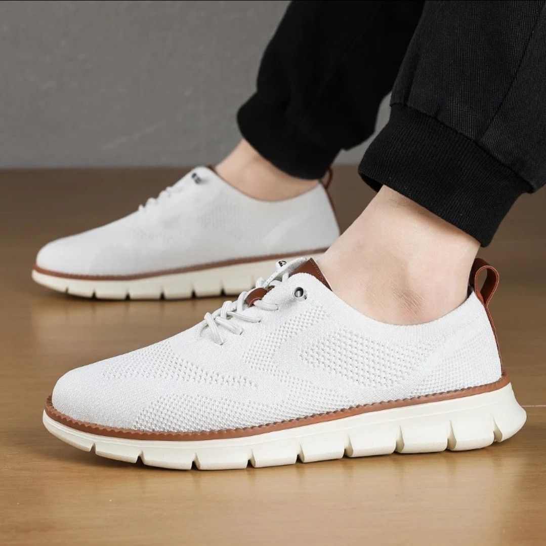 Men Casual Sports Shoes Anti Slip Wear Resistant Breathable Cushioning Color Blocking Design Versatile Casual Sports Shoes