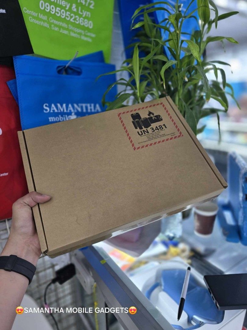 MicroSoft SURFACE PRO 9 12THGENERATION 17 16G 256GB (Category: Desktops) located in Quezon City. Submitted by samanthaga21954 (Listing ID 1317932613, Image 3). Description: MicroSoft SURFACE PRO 9 12THGENERATION 17 16G 256GB Brandnew Sealed with Warranty Onhand Stock.