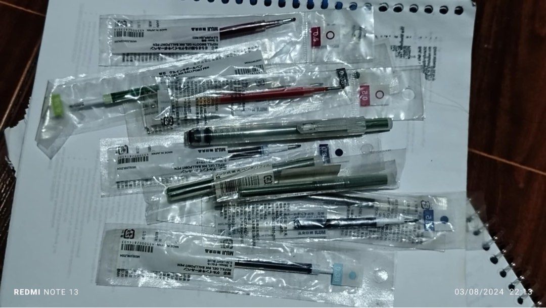 Muji Pen Refills & Highlighters (Category: Stationery & School Supplies) located in Manila. Submitted by heyymmich (Listing ID 1318052503, Image 1). Description: 30 for pen refills 40- for highlighter refills.
