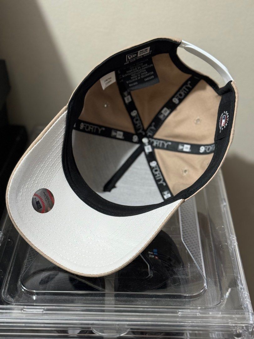 New Era 9Forty LA Dodgers MLB Wheat A-Frame (Category: Caps & Hats) located in Manila. Submitted by rox2345 (Listing ID 1317963896, Image 3). Description: Negotiable Excellent Condition .