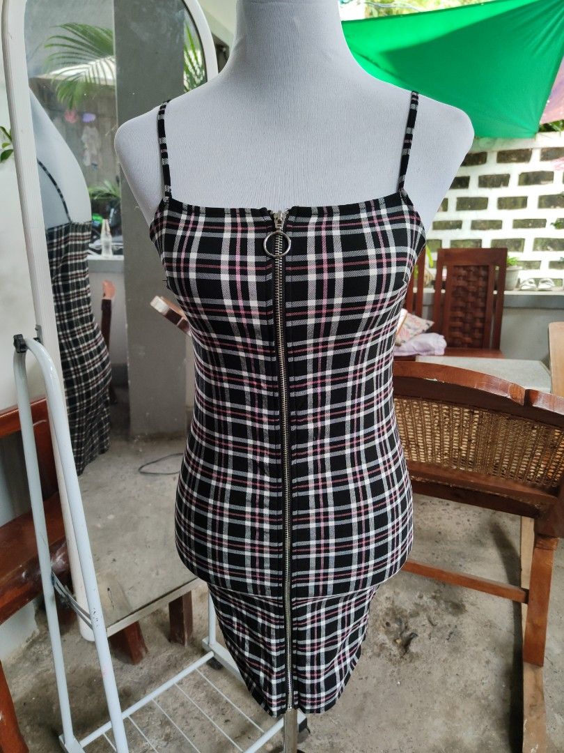 New Look Plaid Dress Women s Fashion Dresses Sets Dresses on Carousell