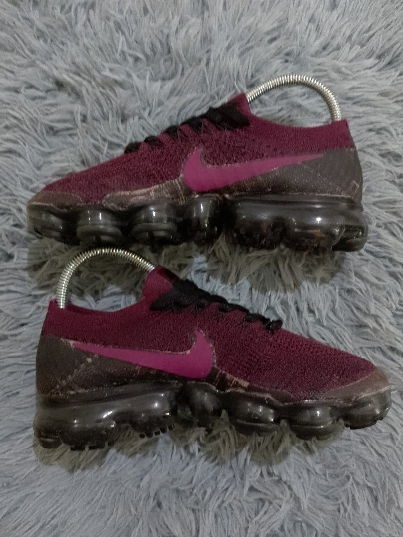 Raspberry vapormax top