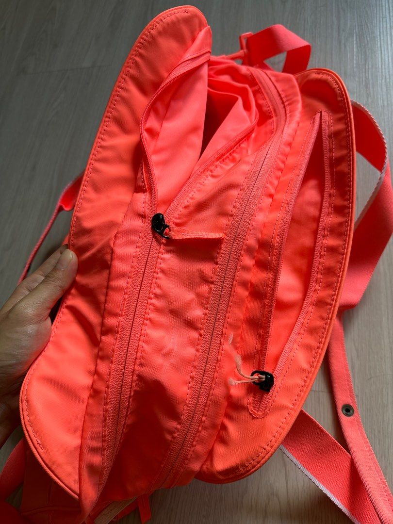 hot pink nike duffle bag