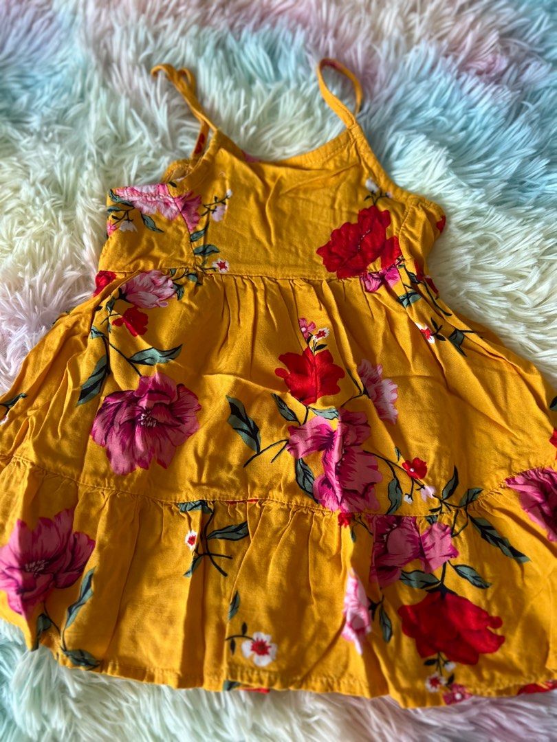 Old Navy Floral Dress 18-24m, Babies & Kids, Babies & Kids Fashion on  Carousell