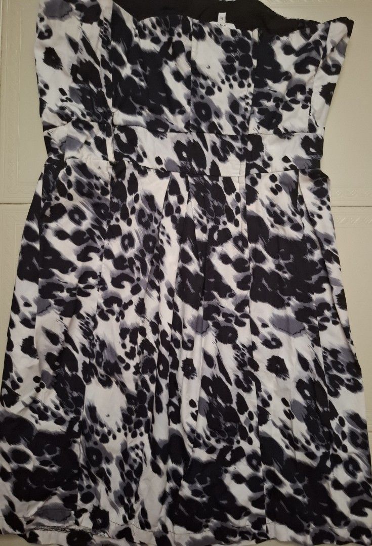 Plus Size Dress (Category: Dresses) located in Singapore. Submitted by rosetango (Listing ID 1317921663, Image 2). Description: .