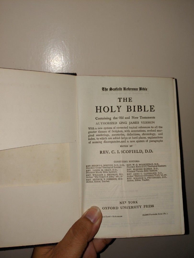 Scofield Reference Bible (Category: Religion Books) located in Orani. Submitted by sulitdeals1215 (Listing ID 1318035290, Image 3). Description: kjv scofield reference bible wysiwyg.