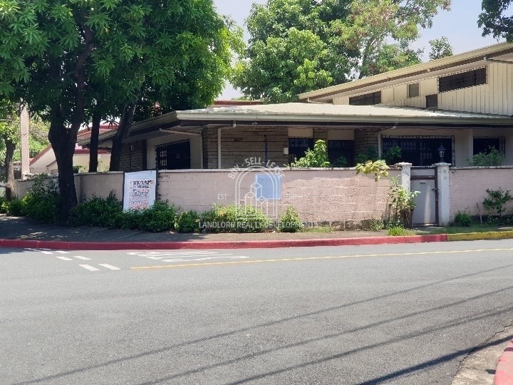 (Category: ) located in . Submitted by landlord.realty (Listing ID 1317980871, Image 1). Description: .