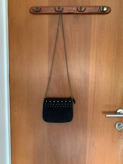 (Kategori: ) berada di . Dikirim oleh kisah.preloved (ID iklan 1317951701, Gambar 1). Deskripsi: .