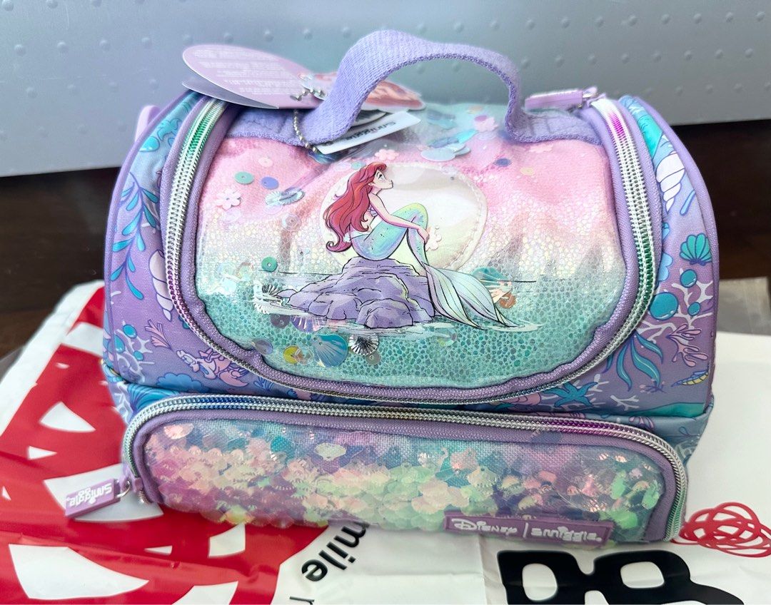 Smiggle gift bag deals
