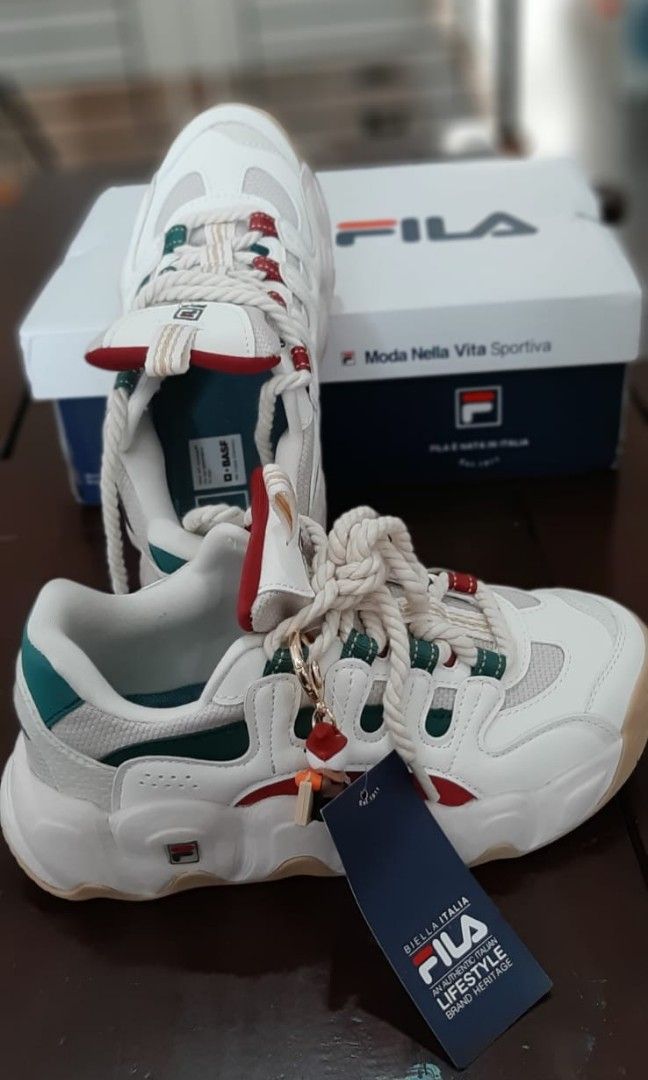 Fila moda nella vita sportiva shoes shop