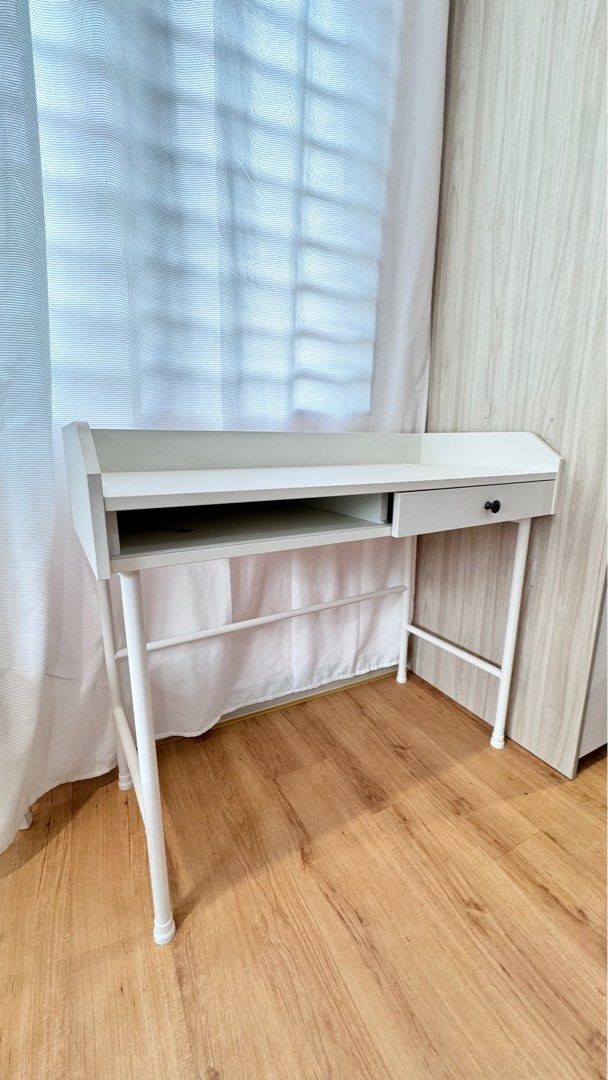 Study table ( ikea ) (Category: Tables & Sets) located in Kuala Lumpur. Submitted by irislim06 (Listing ID 1317956799, Image 2). Description: .