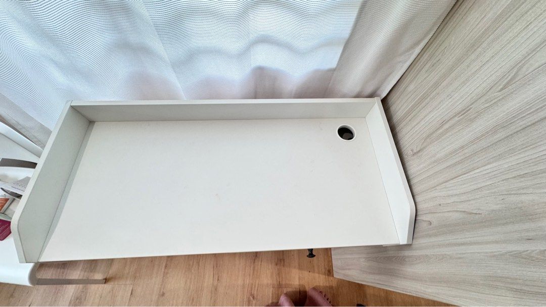 Study table ( ikea ) (Category: Tables & Sets) located in Kuala Lumpur. Submitted by irislim06 (Listing ID 1317956799, Image 3). Description: .