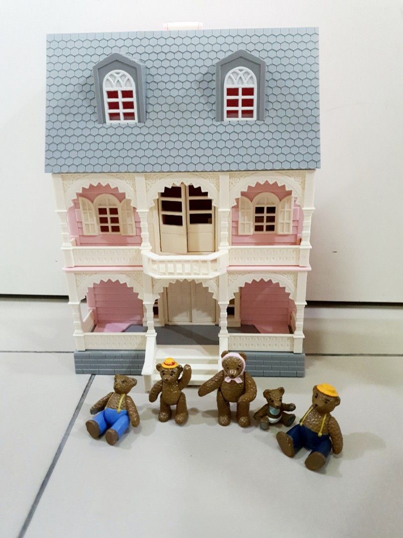 Teddy bear house deals