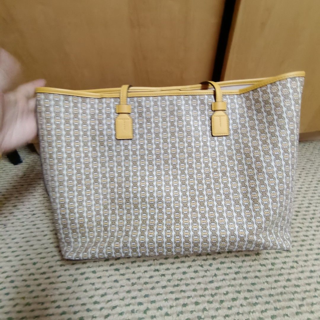 Tory burch gemini link tote size cheap