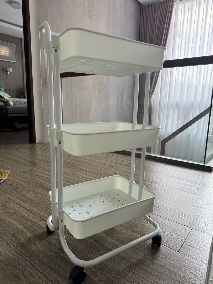 trolley cart white (Category: Storage Boxes & Baskets) located in San Fernando. Submitted by kmscloset (Listing ID 1317941552, Image 2). Description: .