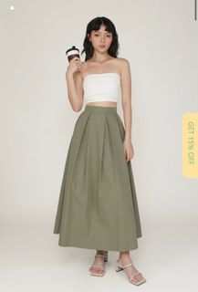 (Category: ) located in . Submitted by rachyclothes (Listing ID 1318044987, Image 1). Description: .