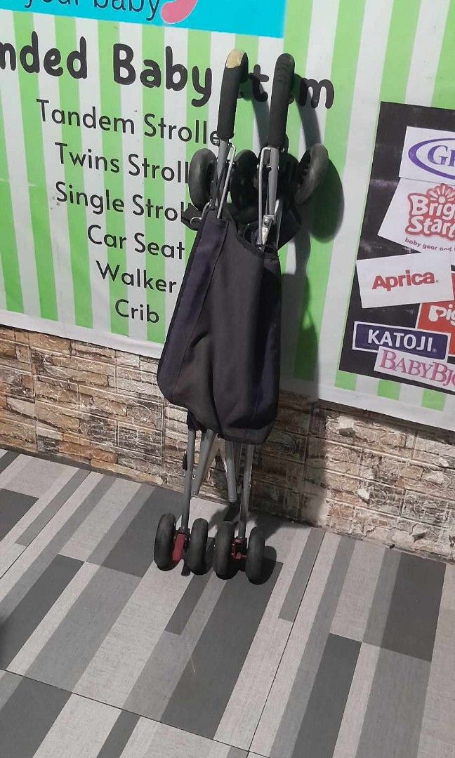 Umbrella type stroller (Category: Strollers) located in Caloocan City. Submitted by Unicoijo02 (Listing ID 1318064057, Image 2). Description: .