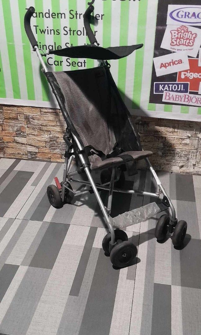 Umbrella type stroller (Category: Strollers) located in Caloocan City. Submitted by Unicoijo02 (Listing ID 1318064068, Image 2). Description: .