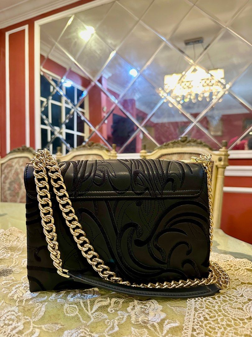 Versace embroidered baroque shoulder bag cheap