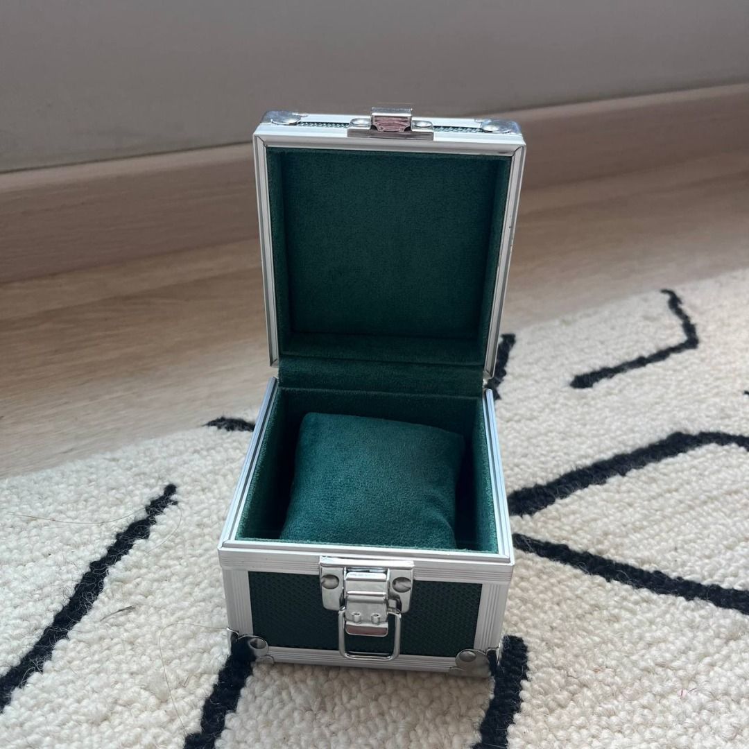 Metal watch box online