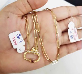 (Category: ) located in . Submitted by yourfashionthrifter (Listing ID 1322751325, Image 1). Description: .