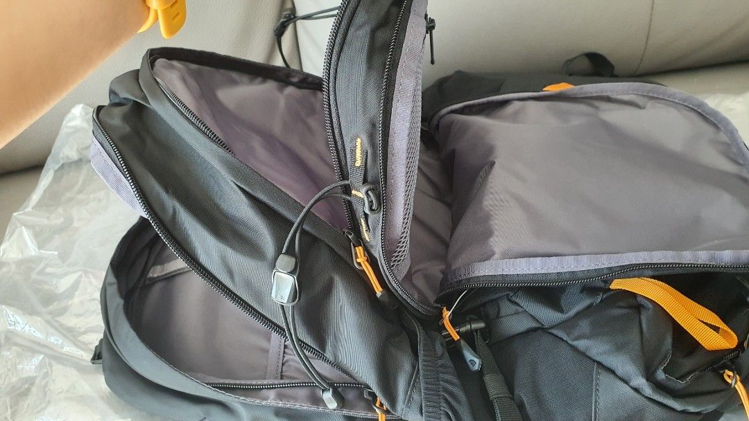 40L 45L TNF THE NORTH FACE TRACK 40 40 liter mountain BACKPACKMEN HIKING backpack bag rain cover Men s Fashion Bags Backpacks on Carousell