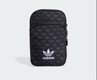(Category: ) located in . Submitted by tsbestbuys (Listing ID 1322900306, Image 1). Description: .