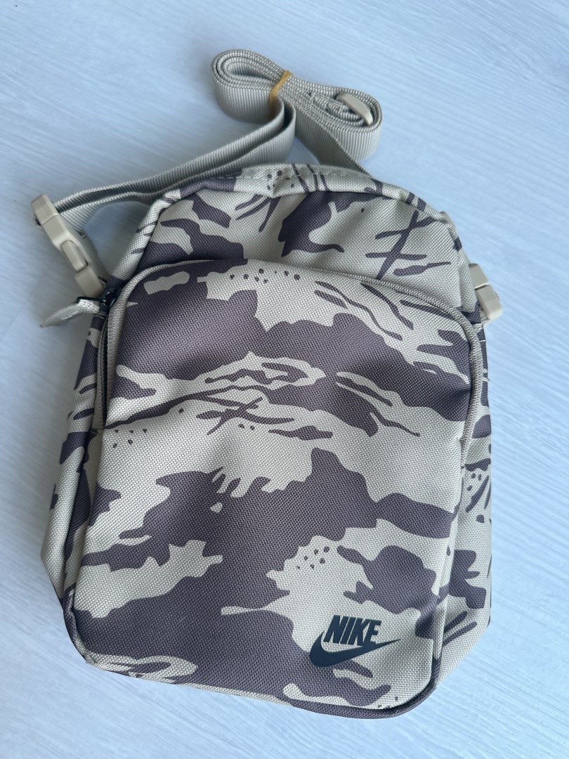 Nike sling bag camouflage clearance