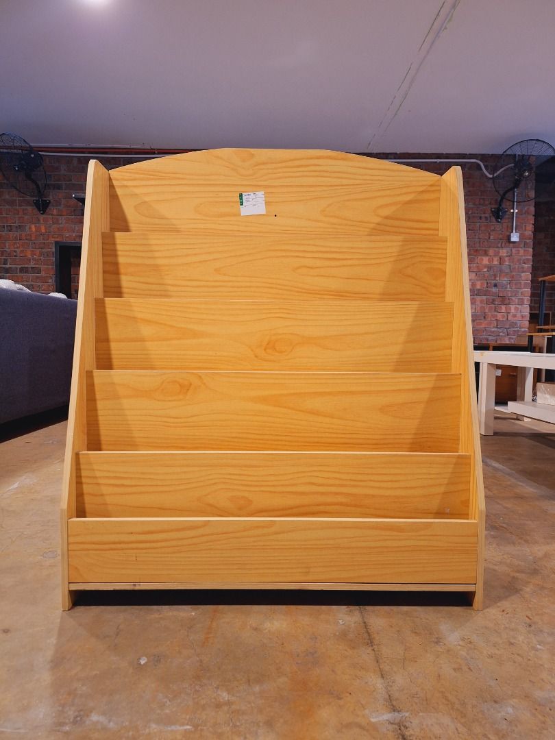 Birch Wooden 5-tier Book/Magazine Display Shelf / Kayu Birch Letak Buku ...