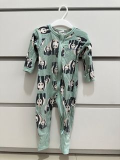 (Category: ) located in . Submitted by thrifthingg (Listing ID 1322830655, Image 1). Description: .