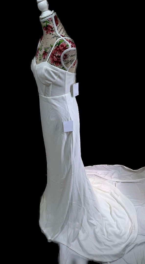 RECEPTION DRESS, Color White, Size S (Category: Evening dresses & gowns) located in Dasmarinas. Submitted by ndperalta (Listing ID 1322769635, Image 3). Description: .