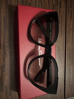 (Category: ) located in . Submitted by earcuffspecials (Listing ID 1322873646, Image 1). Description: .