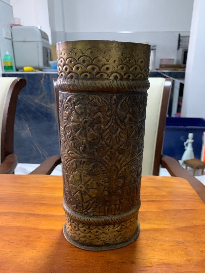 Brass Container (Category: Vases & Decorative Bowls) located in Mandaue City. Submitted by james52 (Listing ID 1322772532, Image 2). Description: This is 10 inches tall.