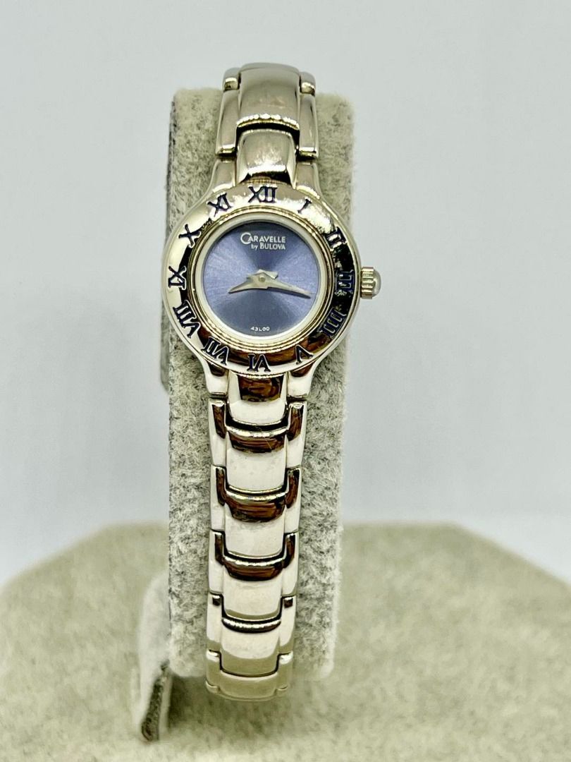 CARAVELLE By Bulova Silver tone Vintage Watch Women s Fashion Watches Accessories Watches on Carousell