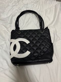 (Category: ) located in . Submitted by luxbagsph (Listing ID 1322836332, Image 1). Description: .