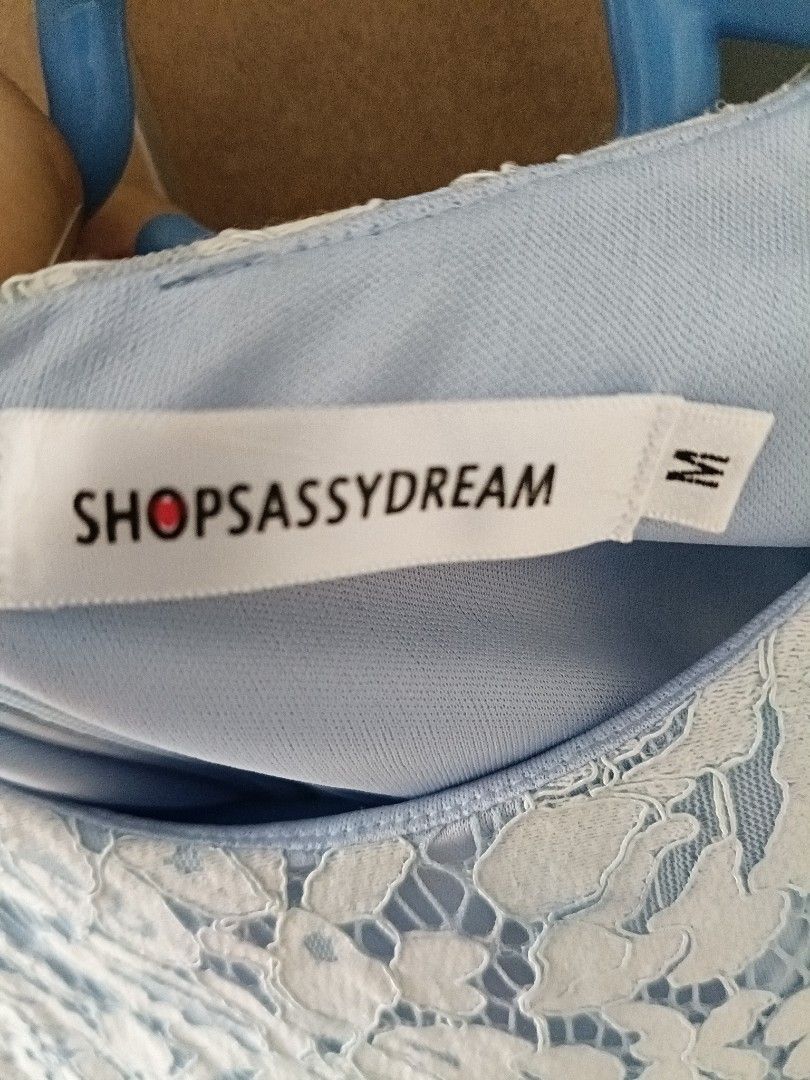 Clothes (Category: Dresses) located in Singapore. Submitted by epicstone_79520c (Listing ID 1322755316, Image 3). Description: price per dress.