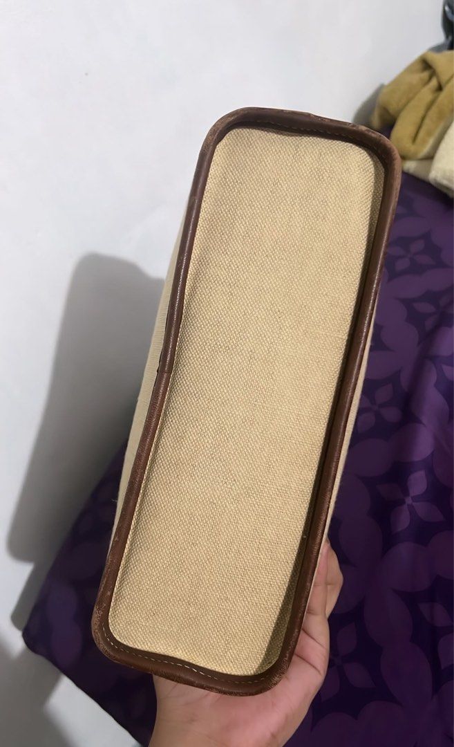 Coach Vintage Baguette (Category: Luxury Bags & Wallets) located in Manila. Submitted by y2kkimsthrift (Listing ID 1322809392, Image 2). Description: last piece super nice po hehehe ❤️.