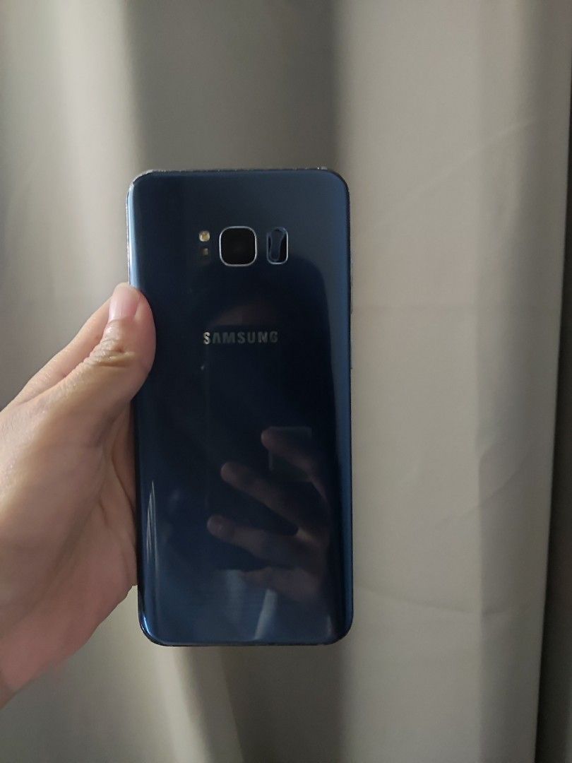Defective Samsung S8+ 64gb (Category: Samsung) located in Mandaue City. Submitted by declutz_ering (Listing ID 1313981731, Image 2). Description: Used to work but does not turn on anymore at basag na screen nya. May paint chips din sa frame nya (See pics). - No ejector pin - No charger - No earphones Samsung S8+ (64gb) Unit Only! Location: Cebu MOP: Maya Courrier: J&T, Maxim, LBC, 2Go Pm for any inquiries Thank you :).